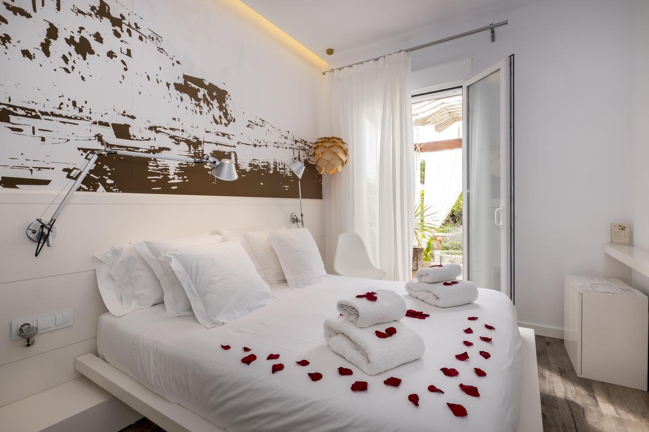 Hotel Abril 37 Ситадела Екстериор снимка